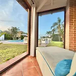 Cocus Villa