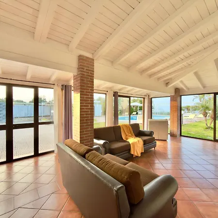 Cocus Villa