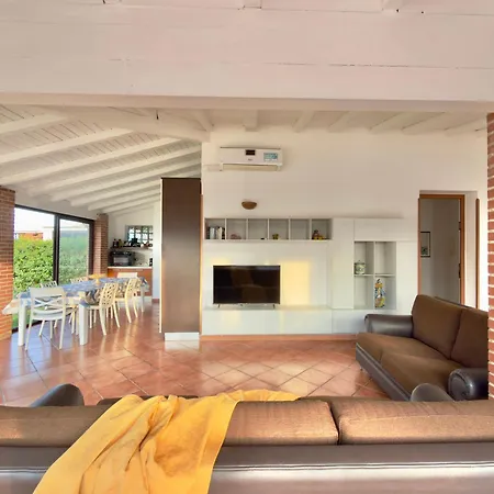 Cocus Villa